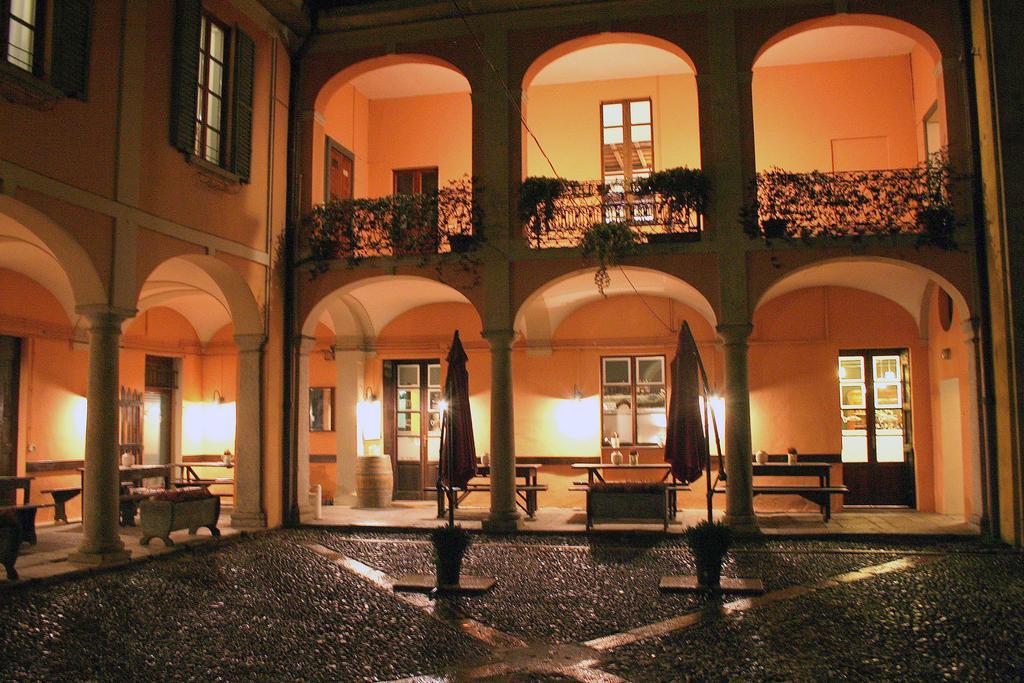 Hotel Archi e Colonne à Verbania Chambre photo